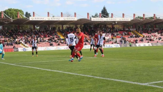 TFF 2. Lig: Balıkesirspor: 0 - Vanspor FK: 3