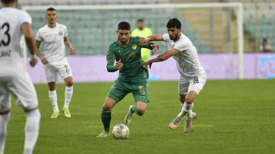 TFF 2. Lig: Bursaspor: 2 - Tarsus İdman Yurdu: 2