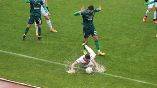 TFF 2. Lig: Kırklarelispor: 1 - 1461 Trabzon: 2