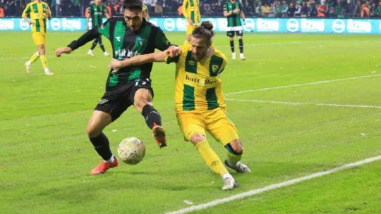 TFF 2. Lig: Kocaelispor: 2 - Adıyaman FK: 0