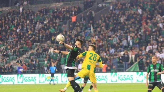 TFF 2. Lig: Kocaelispor: 2 - Adıyaman FK: 0