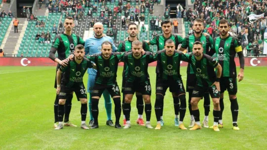 TFF 2. Lig: Kocaelispor: 4 - Etimesgut Belediyespor: 0