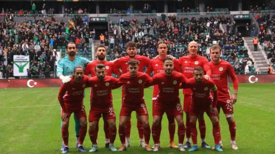 TFF 2. Lig: Kocaelispor: 4 - Etimesgut Belediyespor: 0