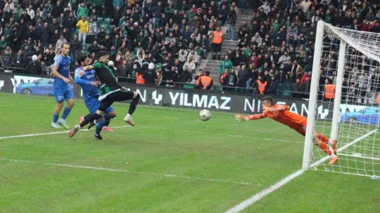 TFF 2. Lig: Kocaelispor:2  - Ankara Demirspor:4