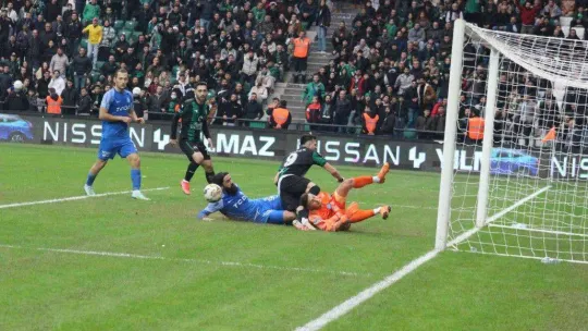 TFF 2. Lig: Kocaelispor:2  - Ankara Demirspor:4