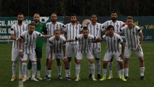 TFF 3. Lig: Belediye Derincespor: 2 - Hacettepe 1945: 1