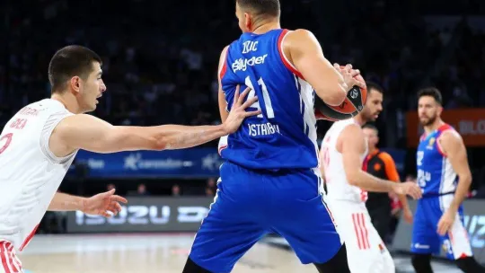 THY Euroleague: Anadolu Efes: 72 - Kızılyıldız: 59