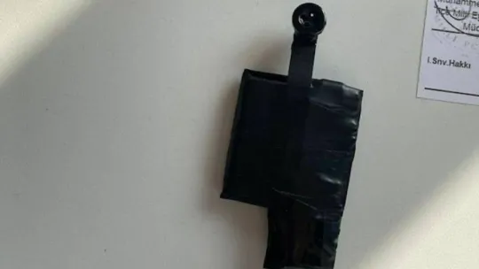 Ticari taksiden yolcu değil tabancalar çıktı