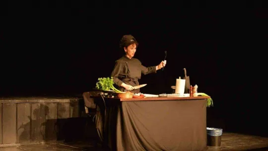 Tiyatro festivaline coşkulu veda