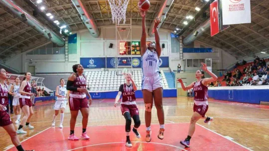 TKBL: İzmit Belediyespor: 82 - Elazığ İl Özel İdare: 76