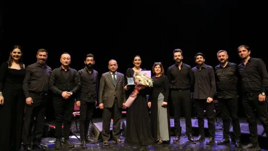 TKM'de türkü gecesi