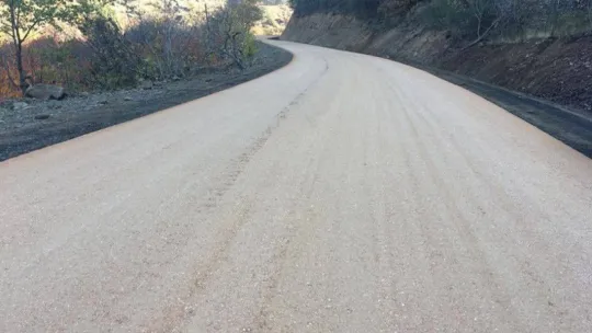 Tozman köy yolunun çalışmalara başlandı