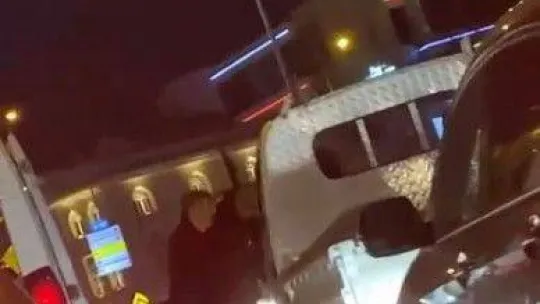 Trafikteki yol verme kavgaları kamerada