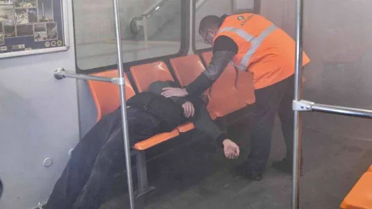 Trende yangın ve yolcu kurtarma tatbikatı gerçeğini aratmadı