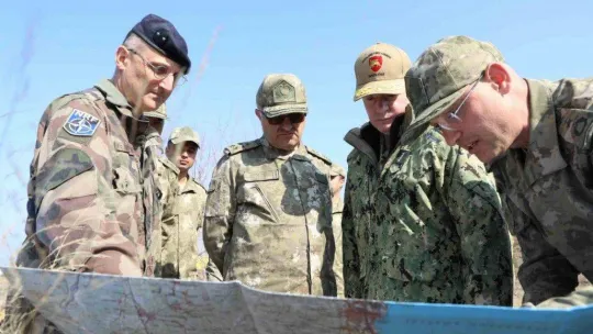 TSK deprem bölgesinde NATO ile çalışmalara devam ediyor