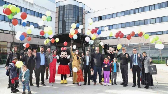 Tüm balonlar bugün onlar için gökyüzüne bırakıldı