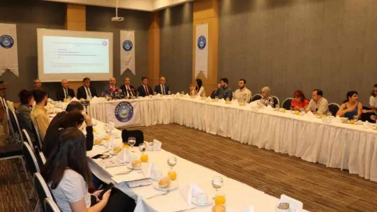 Türk Eğitim-Sen Genel Başkanı Geylan: 'Sınavla kariyer planlaması yapmak öğretmenlerimizi gereksiz bir tartışmanın ortasına bırakıyor'