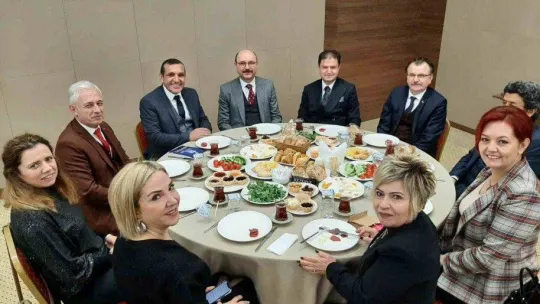 Türk Eğitim-Sen Genel Başkanı Geylan'dan proje okullarına yönetici atama usulüne tepki