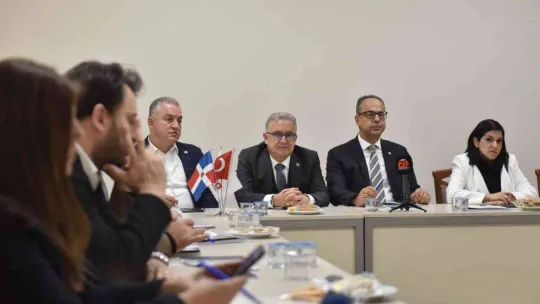 Türk işadamlarına Dominik'e yatırım çağrısı