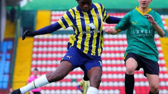 Turkcell Kadın Futbol Süper Ligi: Fenerbahçe: 18 - Kireçburnu: 0