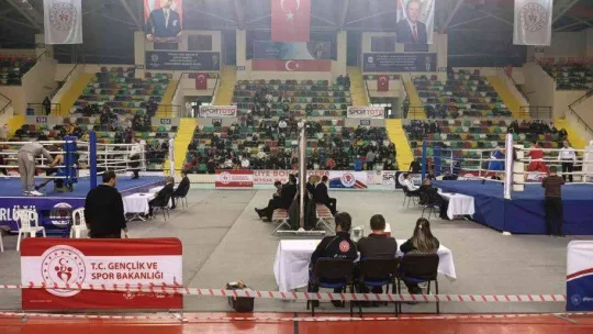 Türkiye Büyük Erkekler Ferdi Boks Şampiyonası başladı