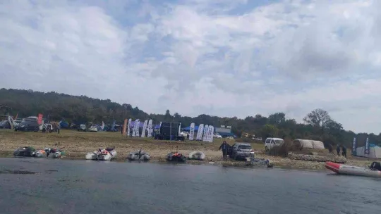 Türkiye'de ilk olan hakemsiz 'Turna Balığı' yarışması başladı