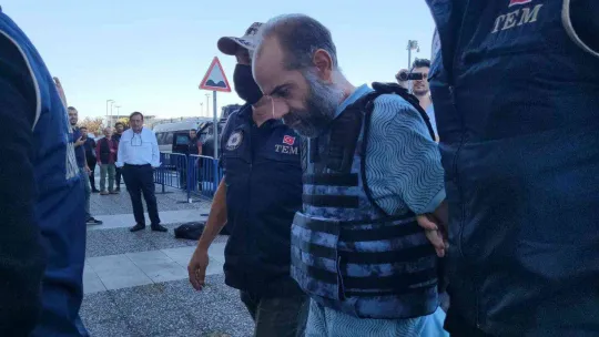 Türkiye'de yakalanan DEAŞ'ın sözde üst düzey yöneticisi adliyeye sevk edildi