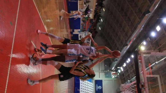 Türkiye Kadınlar Basketbol Ligi: İzmit Belediyespor: 77 - Fenerbahçe Gelişim: 80