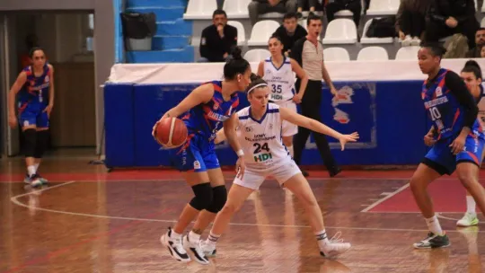 Türkiye Kadınlar Basketbol Ligi: İzmit Belediyespor: 78 - Alanya Belediyespor Antalya Güneşi GSK: 59