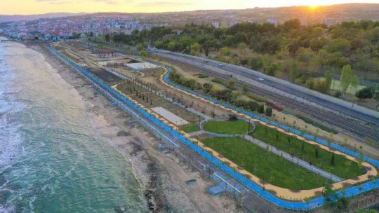 Türkiye'nin en güzel millet bahçelerinden biri Tekirdağ'da yapılıyor