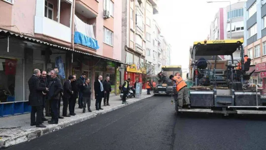 Türkiye'nin en uzun sokaklarından Bağlar asfaltlandı