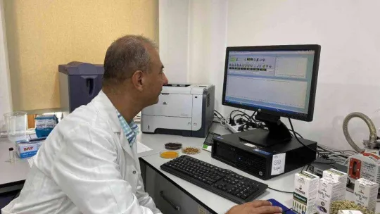 Türkiye'nin ilk fitoterapi merkezi: Hem üretime katkı sağlıyor hem şifa dağıtıyor