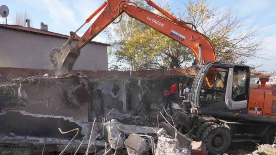 Tutuk, 'Bağlarbaşı kentsel dönüşüm yeni bir kimlik kazandıracak'