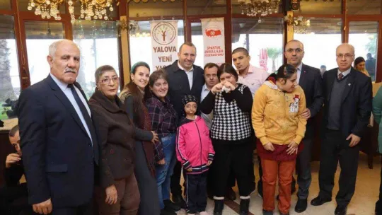 Tutuk, engellilerle bir araya geldi