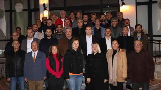 Tutuk, hemşehri dernekleri temsilcileriyle bir araya geldi