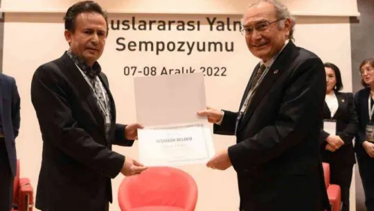 Tuzla Belediye Başkanı Dr. Şadi Yazıcı: 'Teknolojinin olumsuzluklarını giderdiğimiz zaman insanlık için çok önemli olacak'