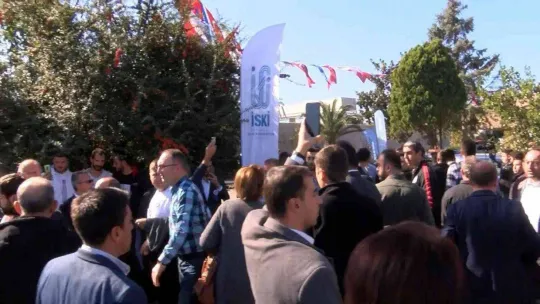 Tuzla Belediye Başkanı Şadi Yazıcı'ya İSKİ atık su arıtma tesisi açılışında saldırı