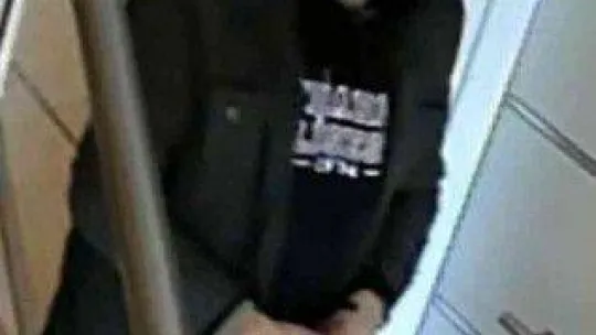 Üç gün önce aldığı ayakkabısı kapının önünden çalındı