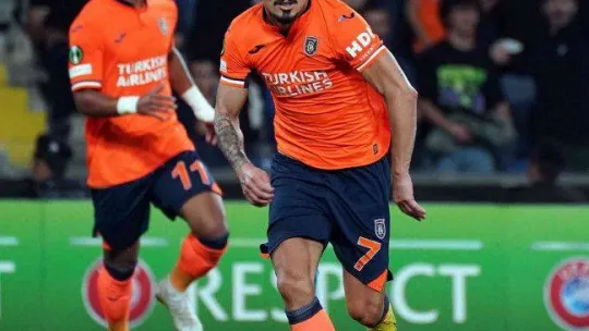 UEFA Avrupa Konferans Ligi: Medipol Başakşehir: 3 - Fiorentina: 0 (Maç sonucu)