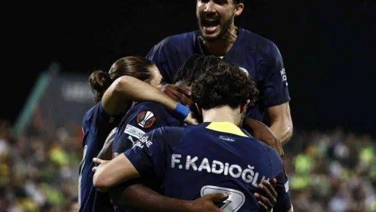 UEFA Avrupa Ligi: AEK Larnaca: 1 - Fenerbahçe: 2 (Maç sonucu)