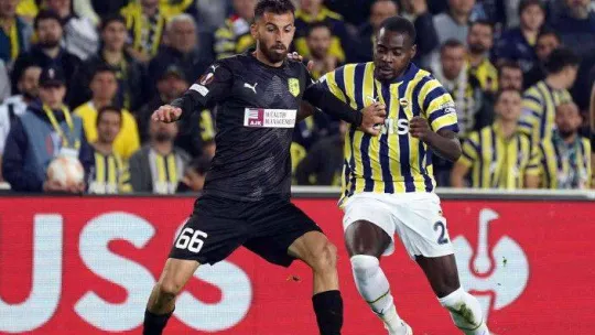 UEFA Avrupa Ligi: Fenerbahçe: 0 - AEK Larnaca: 0 (Maç devam ediyor)