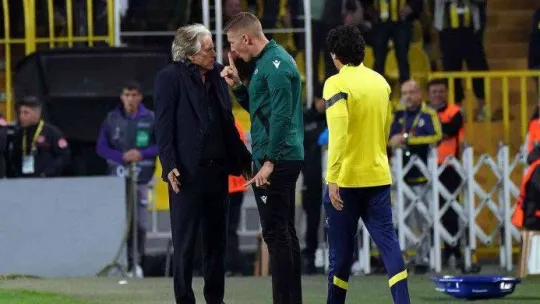 UEFA Avrupa Ligi: Fenerbahçe: 0 - AEK Larnaca: 0 (Maç devam ediyor)