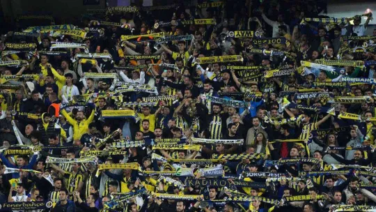 UEFA Avrupa Ligi: Fenerbahçe: 0 - AEK Larnaca: 0 (Maç devam ediyor)