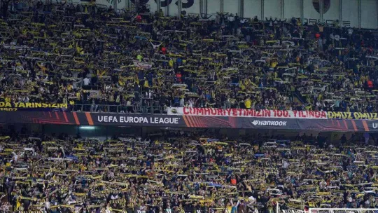 UEFA Avrupa Ligi: Fenerbahçe: 0 - AEK Larnaca: 0 (Maç devam ediyor)