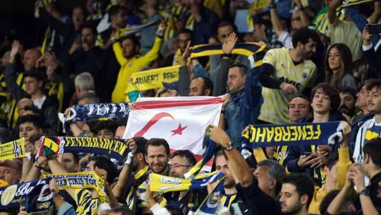 UEFA Avrupa Ligi: Fenerbahçe: 0 - AEK Larnaca: 0 (Maç devam ediyor)
