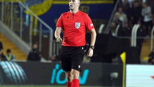 UEFA Avrupa Ligi: Fenerbahçe: 1 - AEK Larnaca: 0 (İlk yarı)