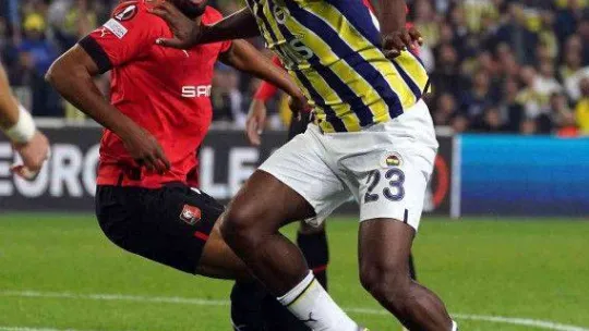 UEFA Avrupa Ligi: Fenerbahçe: 3 - Rennes: 3 (Maç sonucu)