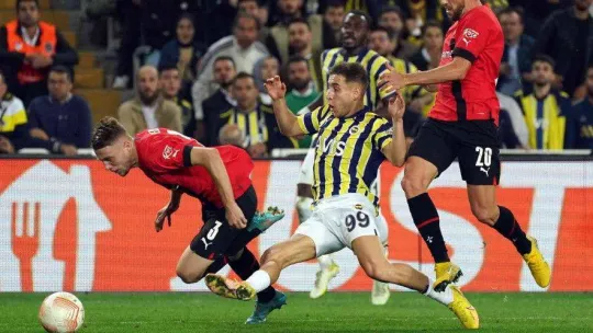 UEFA Avrupa Ligi: Fenerbahçe: 3 - Rennes: 3 (Maç sonucu)