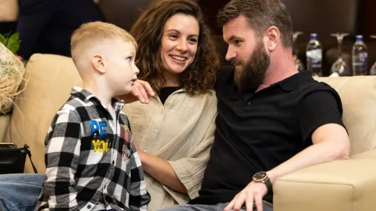 Ukrayna First Lady'si Zelenska esir takasında kurtarılan Azov komutanlarıyla İstanbul'da bir araya geldi