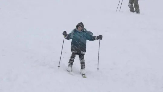 Uludağ'da beklenen kar...35 santimetreye ulaştı
